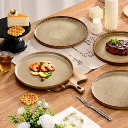 Black patterned ceramic dinner plate